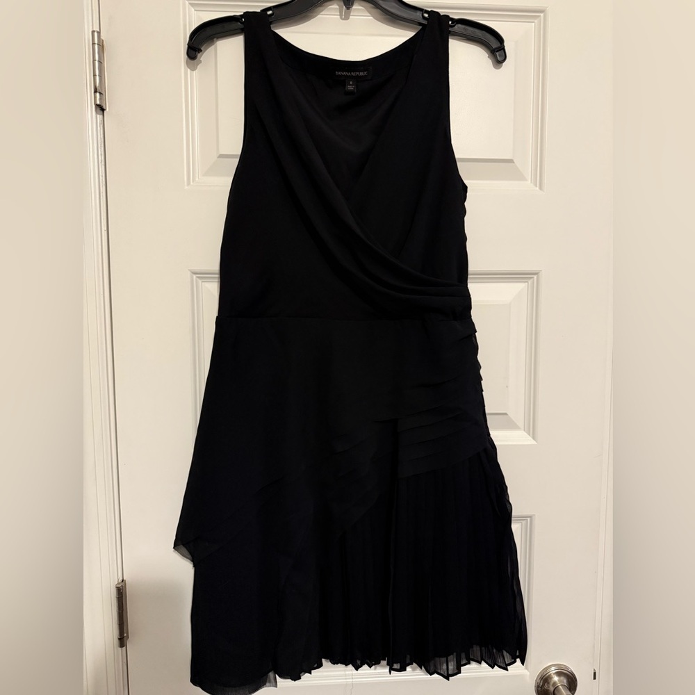 Banana Republic Black Asymmetrical Dress NWOT Size 8